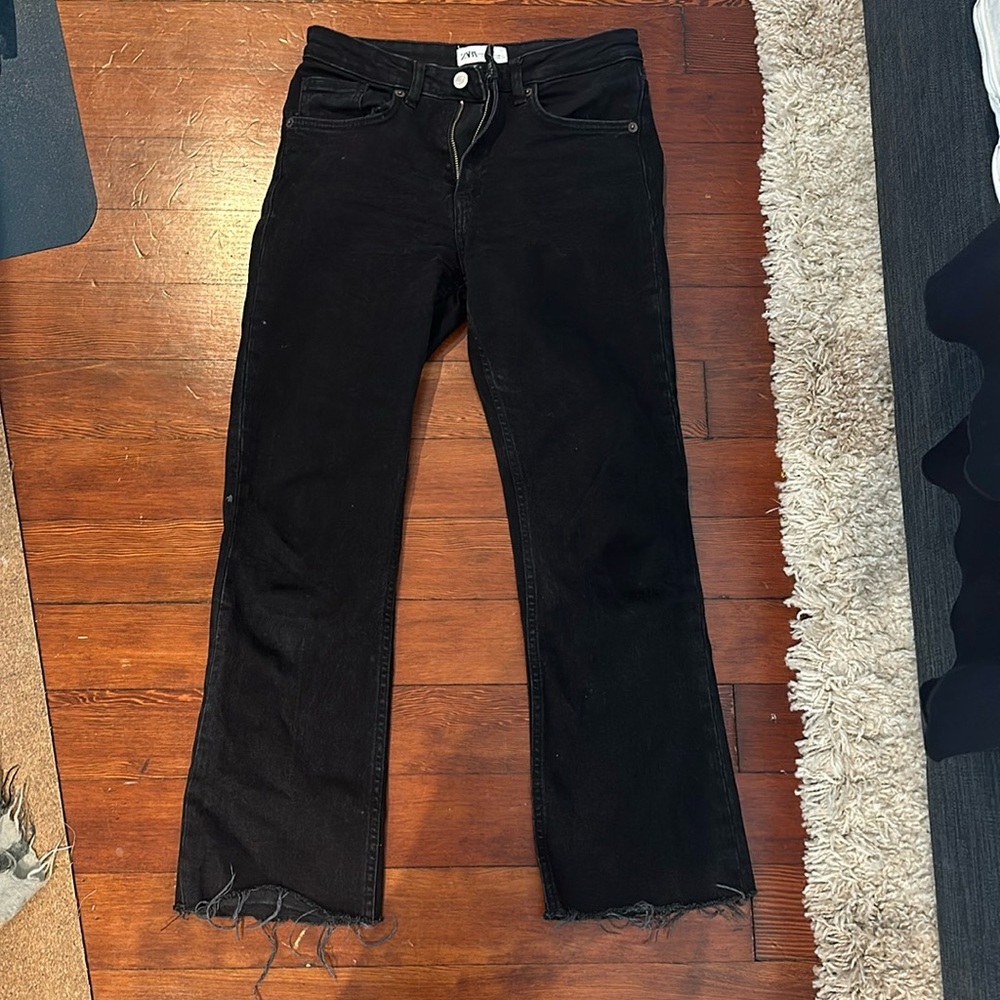 Zara kick crop black denim